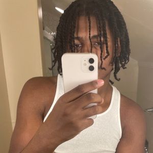 Meet your Posher, Elijah